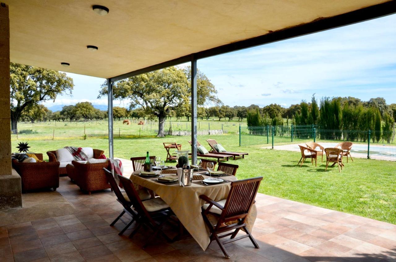 Cerro Cincho Rural Apartment Peraleda de la Mata Exterior photo